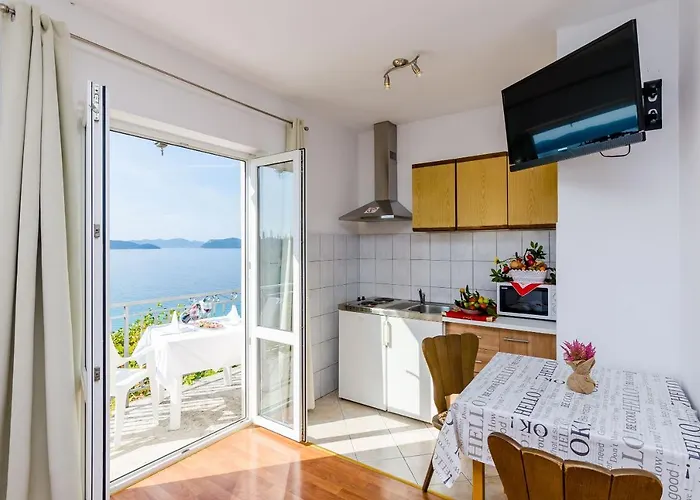 아파트 Cypress Sea Cove 슬라노